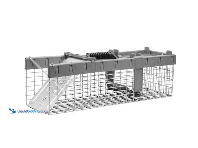 Lot 49-1571032 - Havahart Small 1-Door Humane Catch-and-Release Live Animal Cage Trap for Squirrel, Weasel, Chipmunk,...