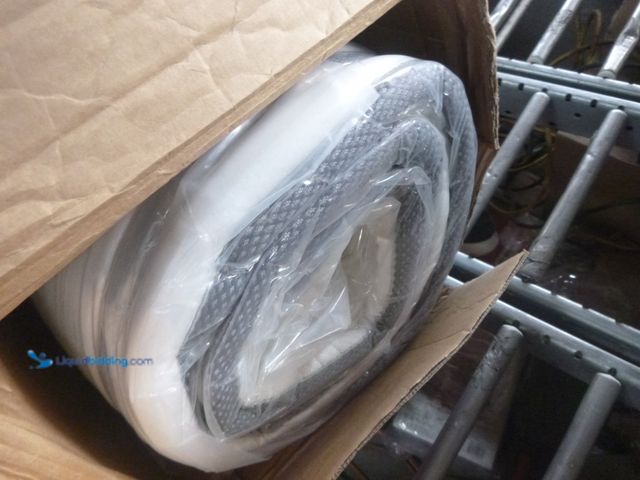 Lot 49-3466051 - Full Size Mattresses, 10 Inch Mattress Full with Pocket Spring and Memory Foam for Pressure Relief, ...