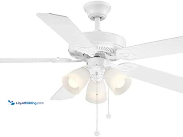 Lot 49-5407113 - Brookhurst YG268-WH 52 in. White Ceiling Fan with Light Kit. Unused