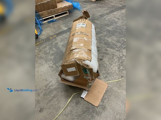 Lot 49-5476261 - Queen Size Matress. Item is Unused