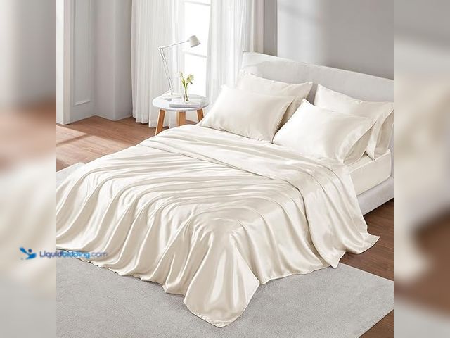 Lot 49-3528949 - Madison Park Essentials Polyester Satin 6 Piece Sheet Set with Ivory Model":  MPE20-904, Queen.  Unu...