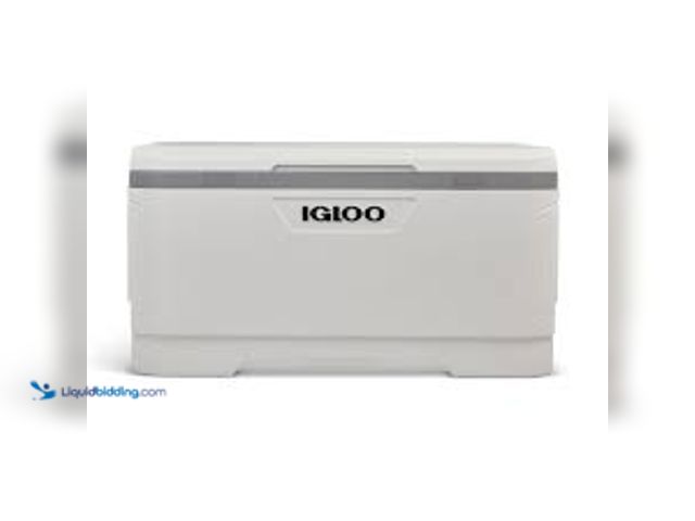 Lot 49-5553125 - Igloo 150 Quart MaxCold Cooler MODEL:990396115 UNUSED. DIRTY.