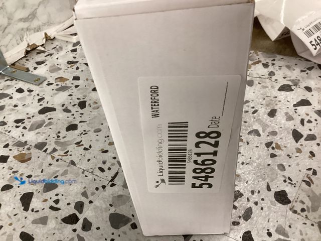 Lot 49-5486128 - Kendrick Single Hole Single-Handle Bathroom Faucet in Brushed Nickel Item is New