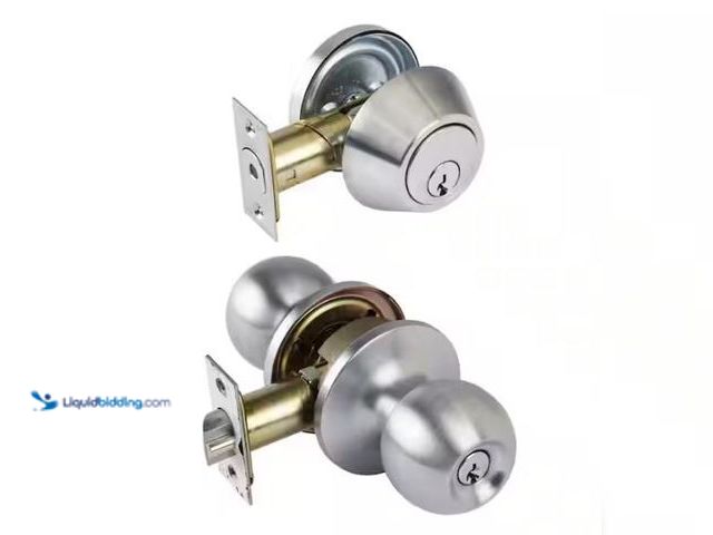 Lot 49-1549364 - Universal Hardware Light Duty Commercial ANSI Grade 2 Entry Knob and Deadbolt UL 3-Hour Fire, Keyed ...