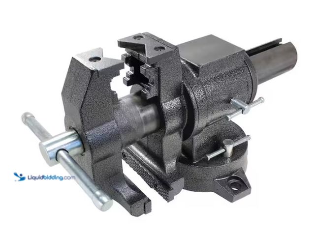 Lot 49-1578116 - BESSEY 5 in. Multi-Purpose Rotating Pipe and Bench Vise with Swivel Base, Model # BV-MPV5, Slightly ...