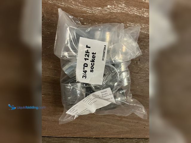 Lot 49-5487023 - Husky 3/4''D Socket set 9pc. Unused