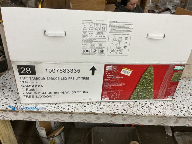 Lot 49-3528904 - Large Christmas Tree, Not Pre-lit. Used