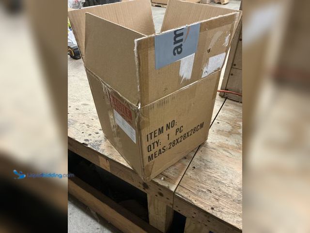 Lot 49-3531158 - Glass Water Fountain (unable to test) Unused