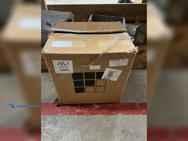 Lot 49-3511760 - Computer Case W/fans (white) Unused (no factory pic)