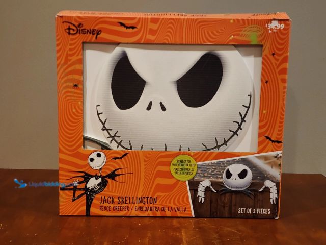 Lot 49-3523650 - Disney Jack Skellington Halloween Fence Creeper. Unused