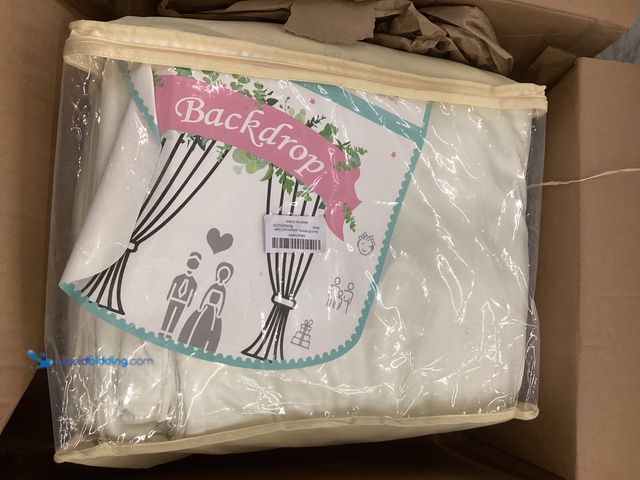 Lot 49-5551713 - 50x12 Ft Backdrop Cloth for Bedroom Unused