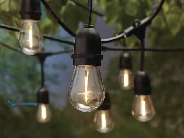 Lot 49-2026360 - Hampton Bay Outdoor 20 ft. 10 Socket LED Solar Edison Bulb String Light, Model # SL20-10/SOL/HD. MSR...