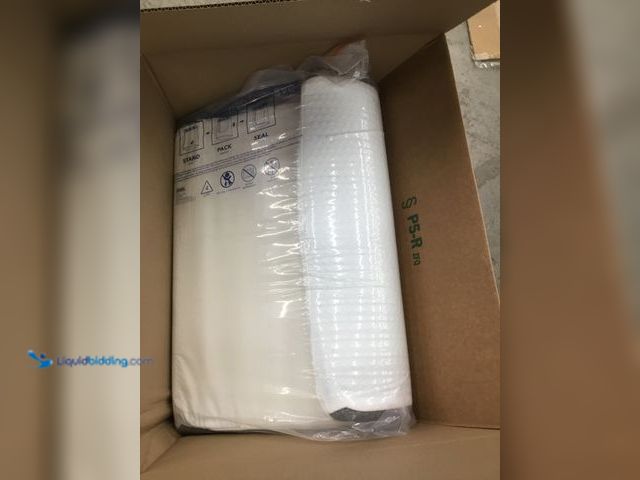 Lot 49-5478440 - Memory Foam Pillow (White) Item is unused