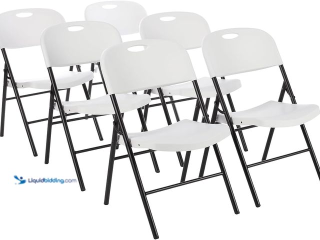 Lot 49-3532203 - Amazon Basics Sturdy Foldable Plastic Chair, Portable, 350-Pound Capacity, White, 6-Pack. Model #B07...