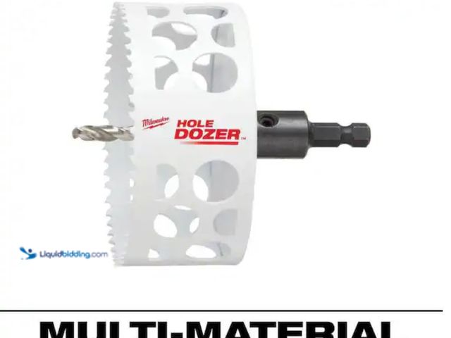 Lot 49-3614808 - Milwaukee 4 in. HOLE DOZER Bi-Metal Hole Saw with 3/8 in. Arbor and Pilot Bit, Model # 49-56-9685, U...