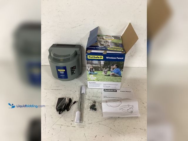 Lot 49-1630967 - PetSafe Half-Acre Wireless Dog Fence Model # PIF-300, Slightly Used, Unable To Test, NOTE: Missing C...