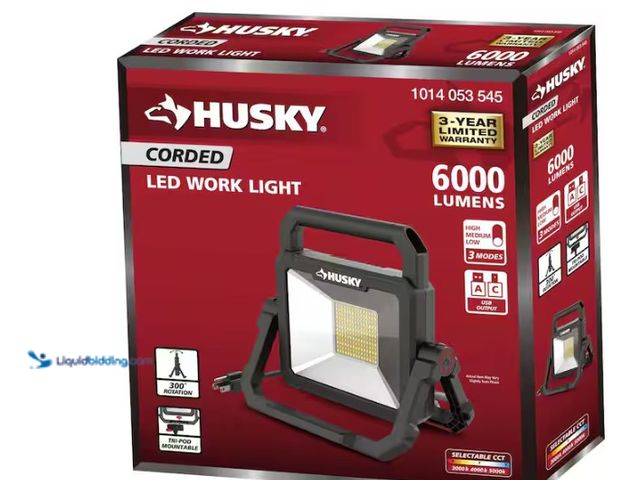 Lot 49-5574266 - Husky
6000 Lumen LED Portable Corded Work Light. Store SKU # 1014053545. Unused and unable to test