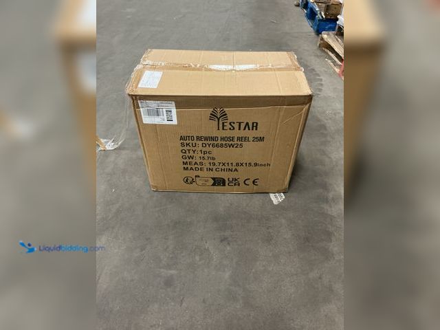 Lot 49-5414546 - testar 25 foot auto rewdind hose tool. used  clean missing hose sprayer scuffs