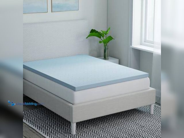 Lot 49-5539851 - StyleWell 3 in. Gel Infused Memory Foam Full Mattress Topper. Model # THD-MFVT-3F. Unused