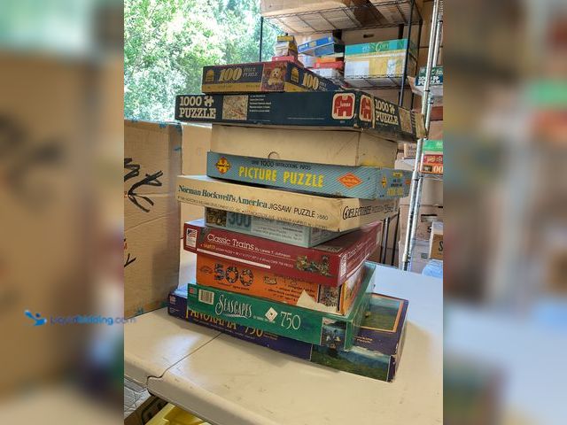 Lot 49-1977896 - Other LOT OF 10 VINTAGE PRE-OWNED PUZZLES APPEAR TO BE COMPLETE BOUGHT FROM A LONG TIME COLLECTOR. I...