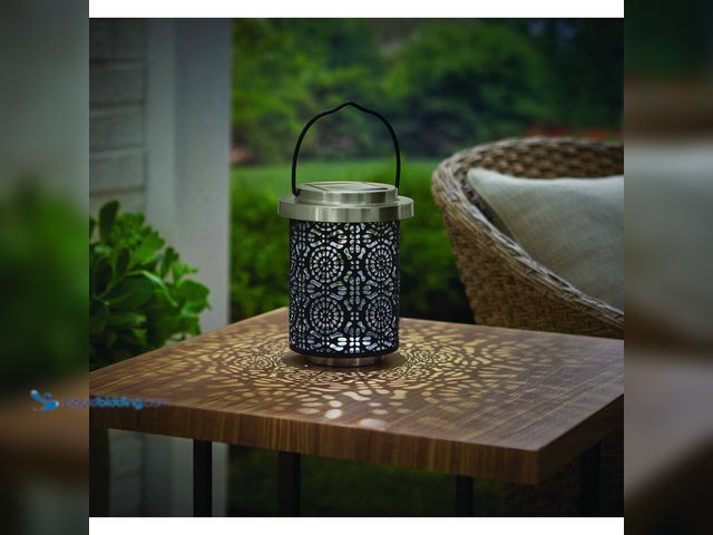 Lot 49-5449106 - Hampton Bay
15 Lumens LED Medium Metal Outdoor Solar Table Lantern (2pack) Unused