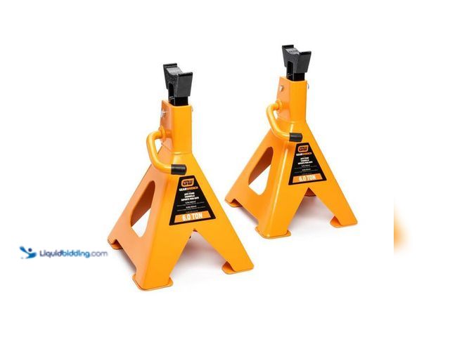 Lot 49-2024794 - GEARWRENCH 6-Ton Ratcheting Jack Stands (2-Piece). Model # GWJS6T. MSRP $85. Used. Scuffs and scratc...