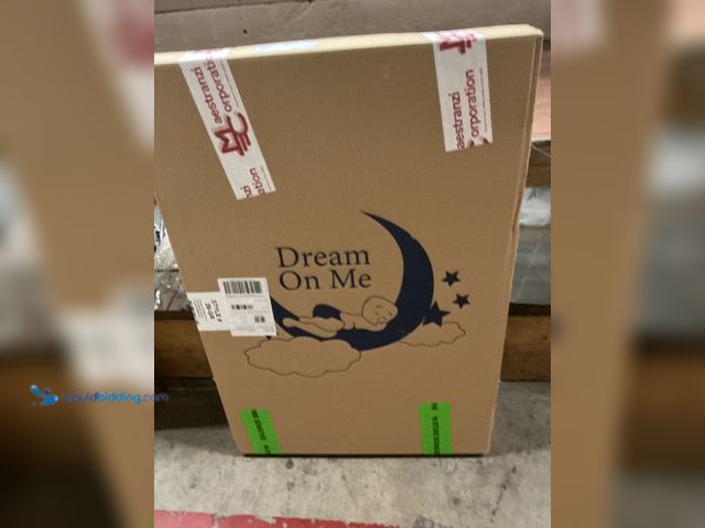 Lot 49-5409060 - dream on me 3" Rounded Corner Playmat New (no factory pic)