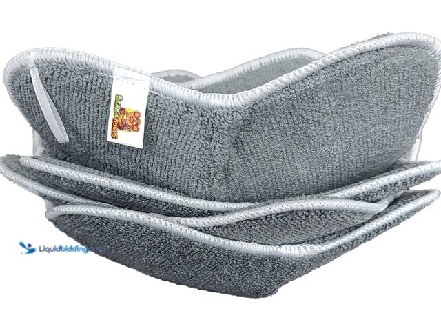 Lot 49-11054 - 2 cases of Bear-A-Bowls microwavable bowl cozies. Each case has 30 retail packs of 4 bowl cozies.