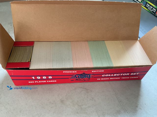 Lot 49-3503553 - Other 1988 SCORE BASEBALL COMPLETE 660 CARD SET INCLUDING BO JACKSON AND MORE