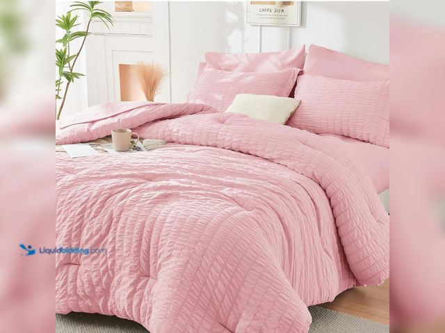 Lot 49-5463286 - HYMOKEGE Pink Full Size Comforter Sets Seersucker 7 Pieces, All Season Luxury Bed in a Bag for Bedro...
