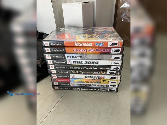 Lot 49-1810327 - COLLECTIBLE 10 PRE-OWNED PLAYSTATION 2 VIDEOGAMES VARIOUS TYPES