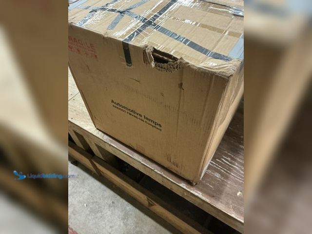 Lot 49-5487841 - ROXX Headlights for Chevy Silverado 2500HD 2015-2019 (unable to test) Unused