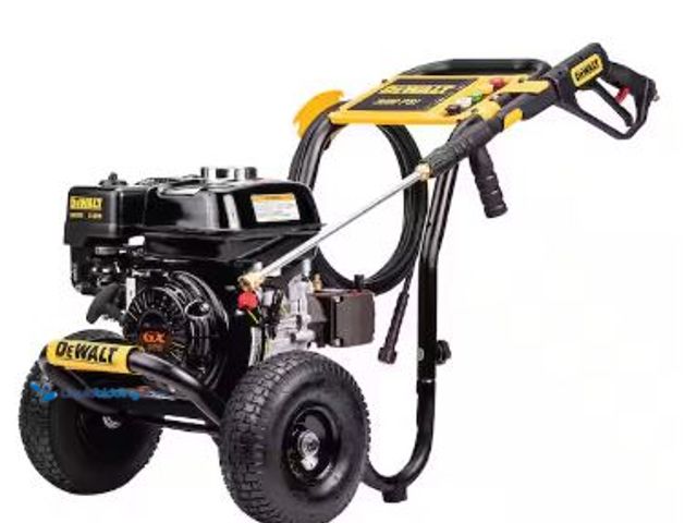 Lot 49-5427932 - DEWALT 3600 PSI 2.5 GPM Cold Water Gas Professional Pressure Washer with HONDA GX200 Engine. Model #...