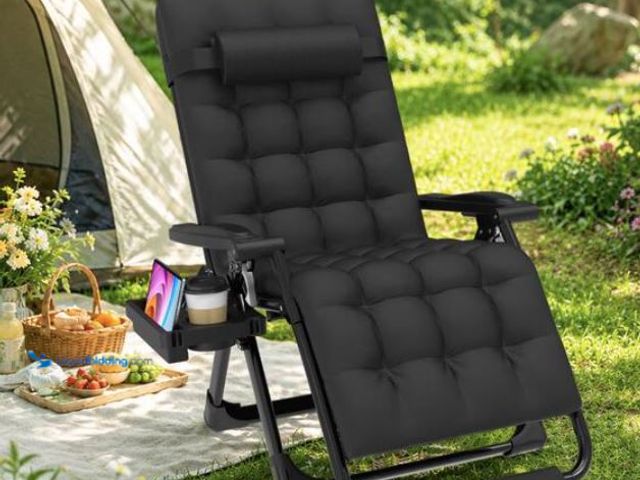 Lot 49-2020604 - SEEUTEK 29 in. W Metal Zero Gravity Lounge Chair Outdoor Patio Lounge Reclining Chair with Black Cus...