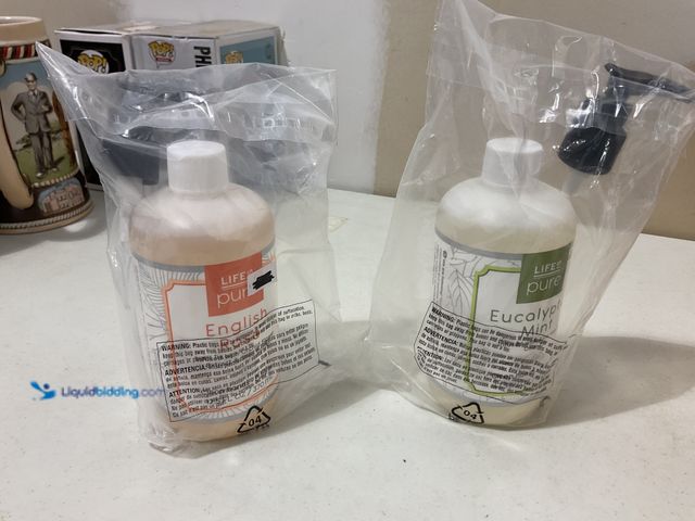 Lot 49-5515696 - BRAND NEW LOT OF 2 LIFE IS PURE HAND SOAP WITH PUMPS INCLUDING EUCALYPTUS MINT AND ENGLISH ROSE