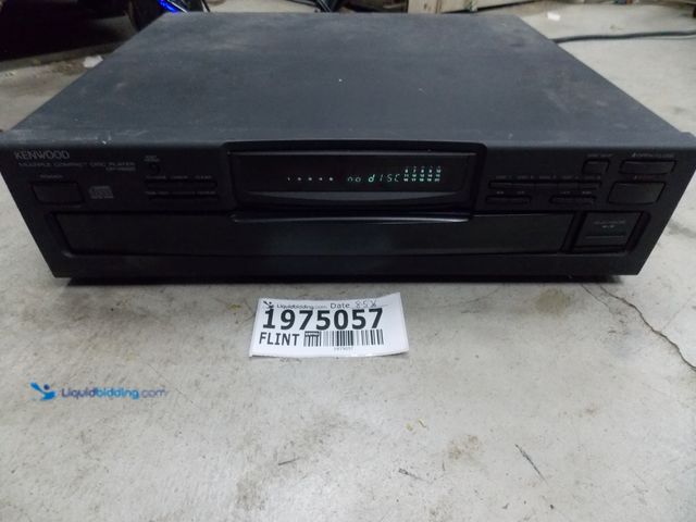 Lot 49-1975057 - 1 Kenwood DP-R895 Vintage 5 Disc Cd Player Vintage Kenwood (1994) 5 Disc CD Player Used In Fair Cond...