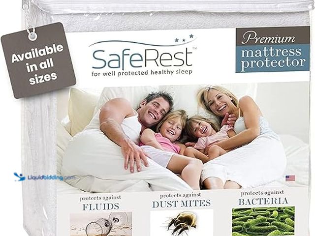Lot 49-5411652 - SafeRest Waterproof Full Size Mattress Protector - Fitted with Stretchable Pockets - Machine Washabl...