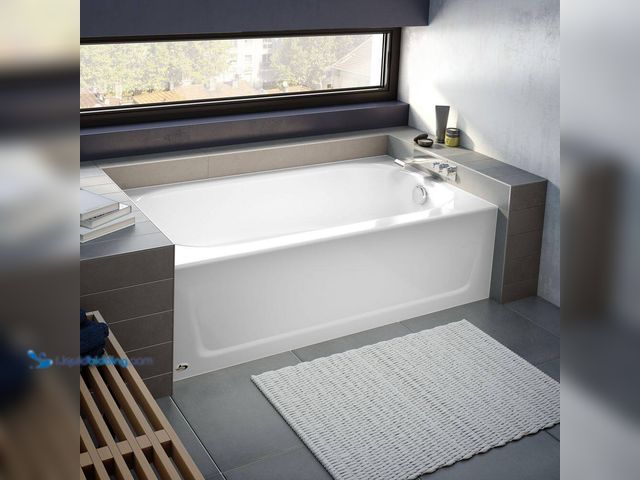 Lot 49-5468715 - Bootz Industries
Maui 60 in. x 30 in. Alcove Soaking Bathtub with Right Drain in White (scuffs and ...