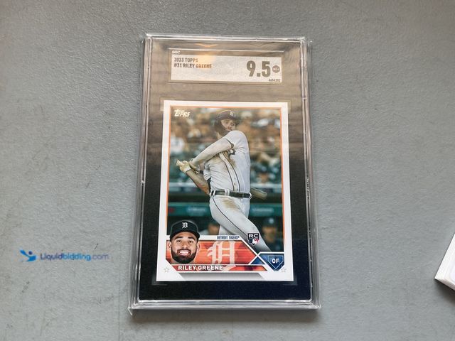 Lot 49-1801441 - WOW GRADED CARD! 2023 TOPPS  RILEY GREENE ROOKIE.