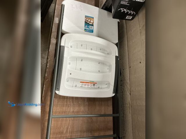 Lot 49-3529017 - Lifetime - LFT2802 - Folding Chairs - 081483028026 Unused