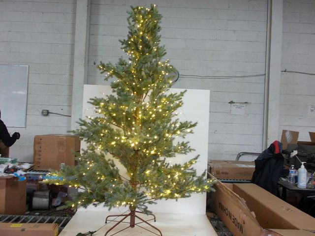 Lot 49-1558917 - 6 Piece LED Christmas Tree, Slightly used, Tested works, Needs Fluffing. Ref#BULK1126