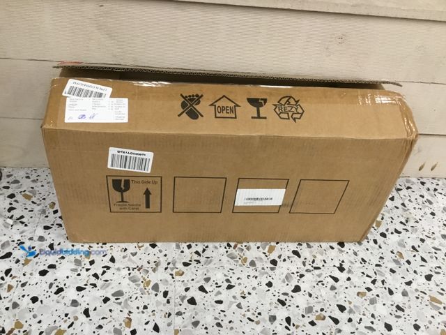 Lot 49-5410303 - Black 3 Blade Ceiling Fan with Light. Unused