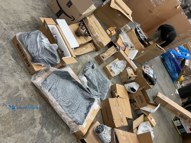 Lot 49-5449127 - Car Part Pallet Store Return; Returns were sold to a customer, who then physically brought the item ...