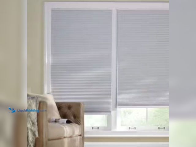 Lot 49-1517094 - Home Decorators Collection
Shadow White 9/16 in. Cordless BO Fabric Cellular Window Shades-48.375 i...