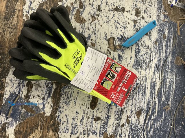 Lot 49-5581821 - QTY 2 - Milwaukee X-Large High Visibility Level 2 Cut Resistant Polyurethane Dipped Work Gloves (3-P...