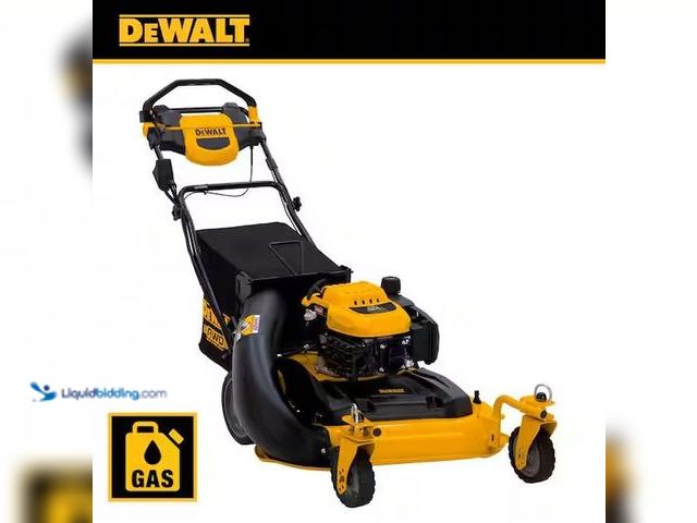 Lot 49-1568617 - Lot of (2) Surfer Dudes Classics Wave Powered Mini-Surfer and Surfboard Toy - Donegan Doolin Model #...