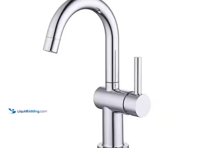 Lot 49-1627450 - Glacier Bay Dorind Single Hole Single-Handle Deck Mount High-Arc Bathroom Faucet in Polished Chrome ...