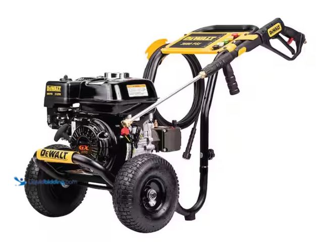 Lot 49-1567668 - DEWALT 3600 PSI 2.5 GPM Cold Water Gas Professional Pressure Washer with HONDA GX200 Engine, Model #...