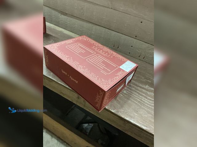 Lot 49-3537910 - Coupe Glasses, Martini Glasses Set of 4, Vintage Champagne Coupe Glasses, 8oz Large Martini Glass, C...