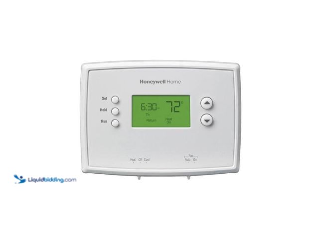 Lot 49-5412563 - Honeywell Home 5-2 Day Programmable Thermostat with Digital Backlit Display Model#RTH2300B, Unused.